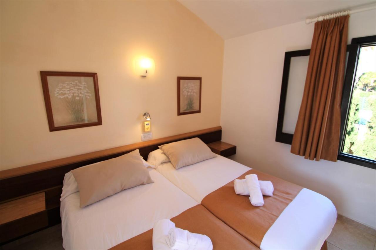 Apartaments Talayot Cala'N Blanes  Εξωτερικό φωτογραφία