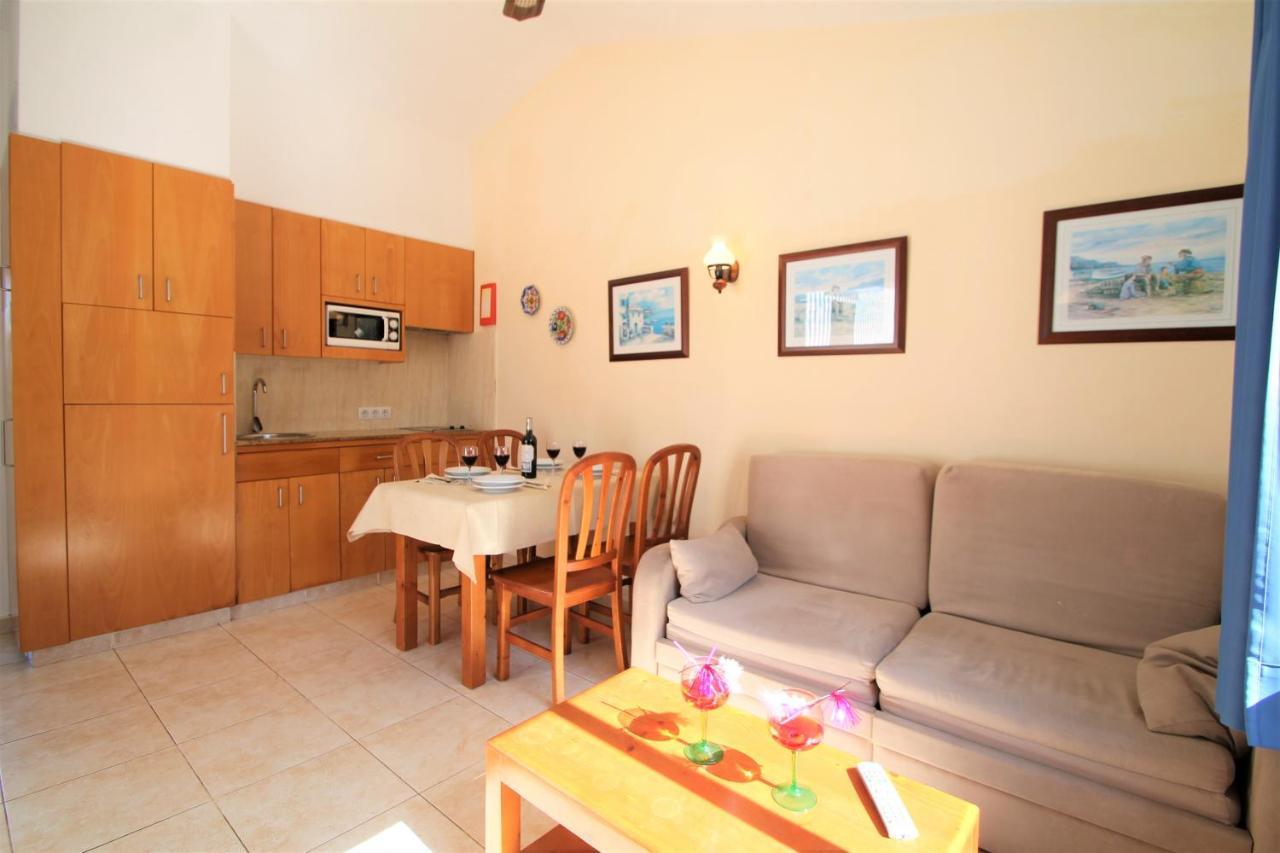 Apartaments Talayot Cala'N Blanes  Εξωτερικό φωτογραφία