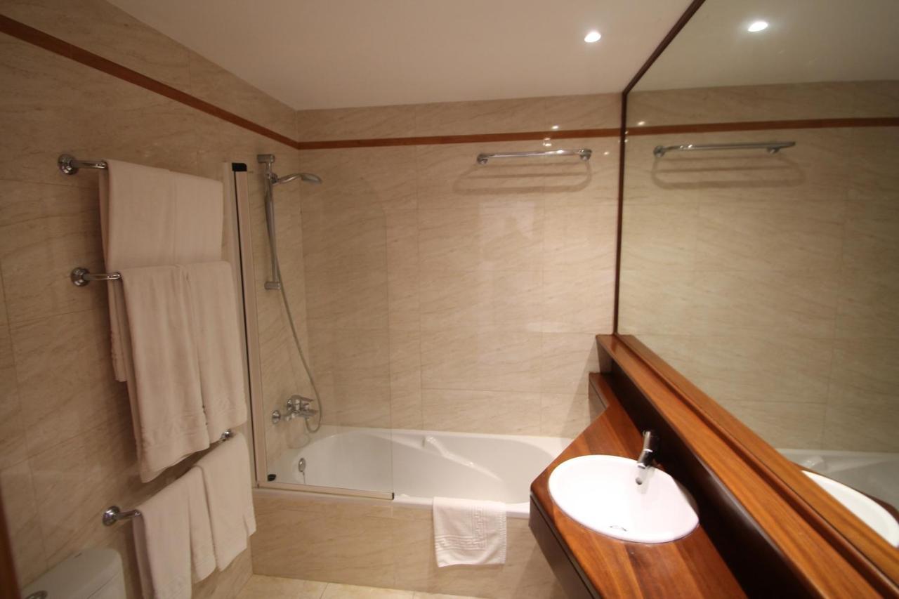 Apartaments Talayot Cala'N Blanes  Εξωτερικό φωτογραφία